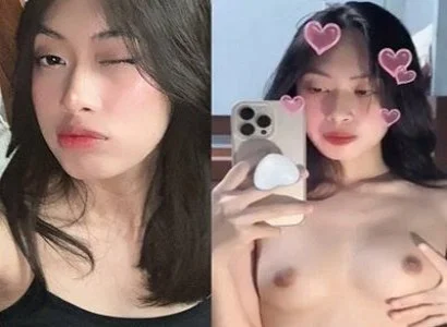 cô gái trẻ thích trai chơi đùa cùng